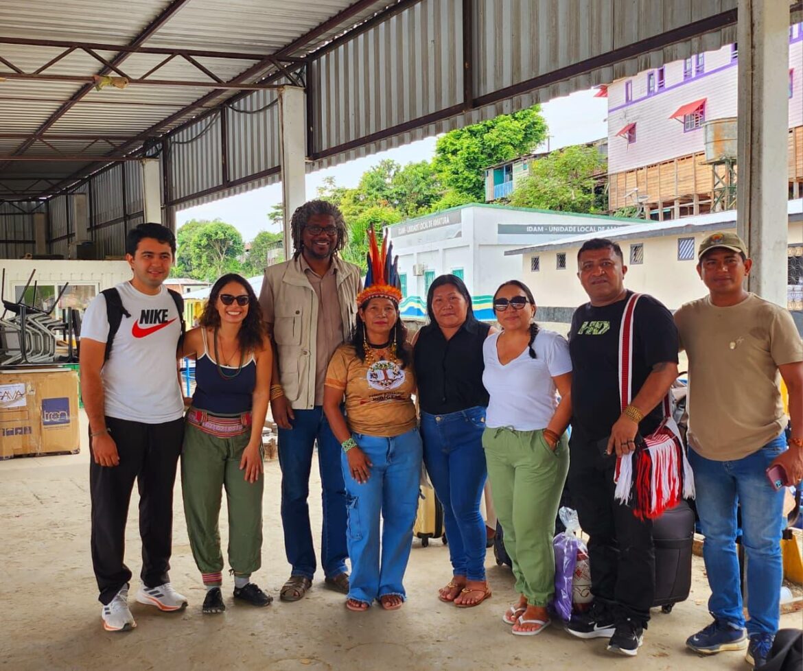 Equipe ACT-Brasil e lideranças Indígenas.