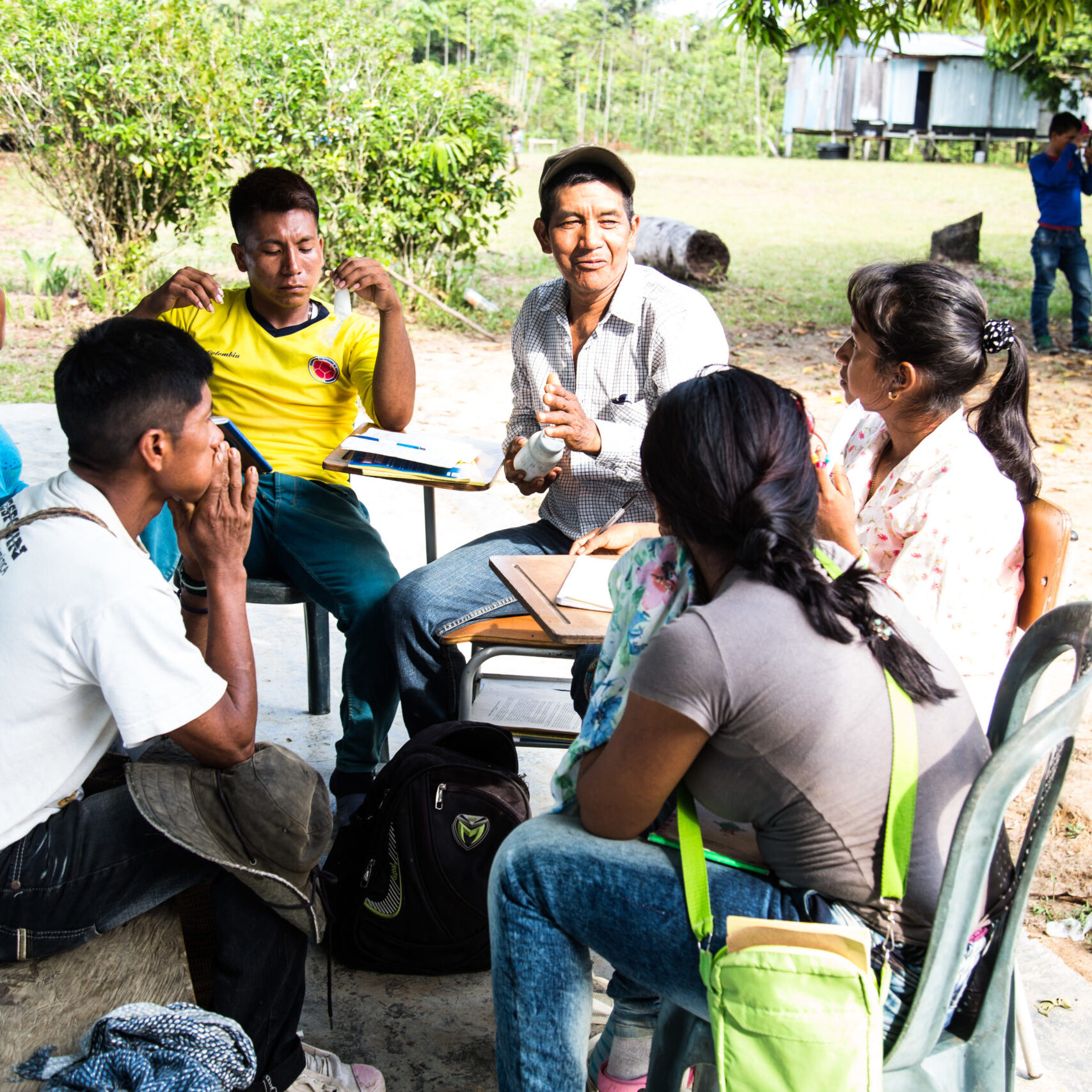 Imagen-2 This initiative serves to highlight the importance and contributions of the indigenous population to the development of Colombian society.